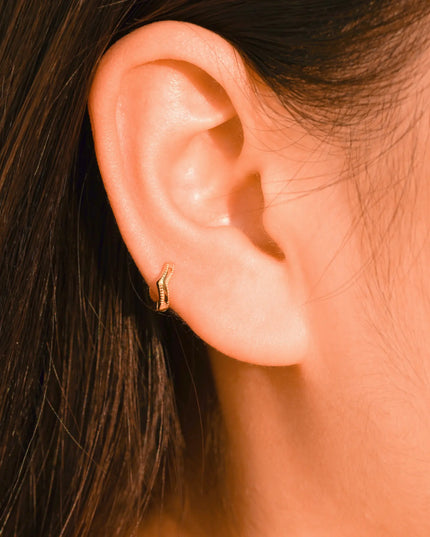 CHARLI HELIX HOOP 1CM-3