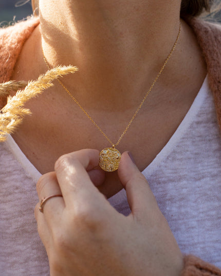 JULIE NECKLACE-3