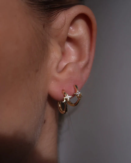 STAR HUGGIE HOOPS 1,1CM-2