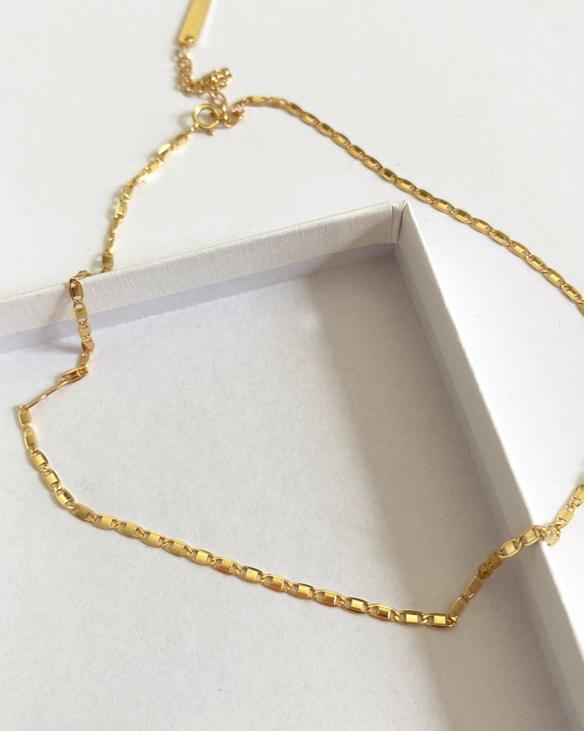ZOÉ CHOKER-1